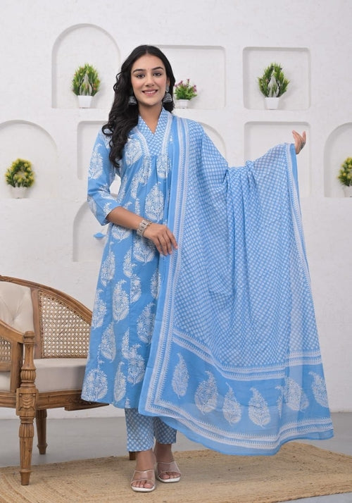 Womens Pure Cotton Kurta Pant Dupatta Set Size M Color Light Blue