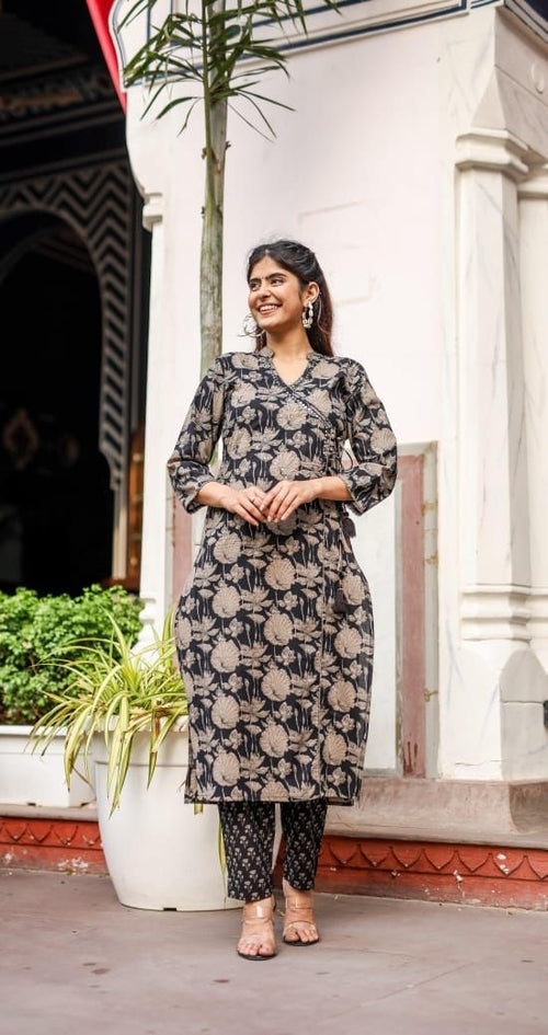 Women's Printed Stylish Handwork Chanderi Silk Kurta And Pant With